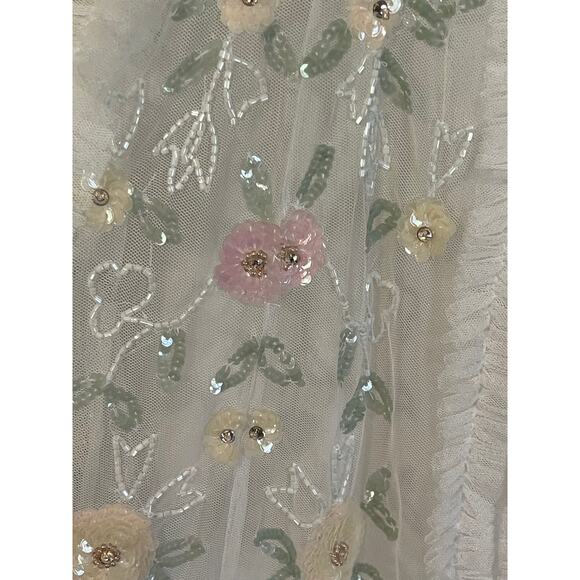 Mac Duggal Size 20 NEW 9137 Ivory Embroidered High Neck Sleeveless Ruffled Gown - Picture 9 of 11